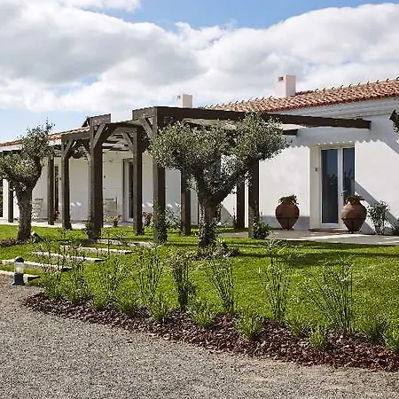 ファームステイ Quinta Dos Perfumes