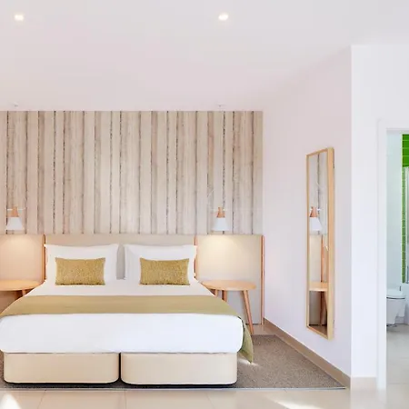 Quinta Dos Perfumes * טאווירה