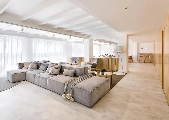 Quinta Dos Perfumes *