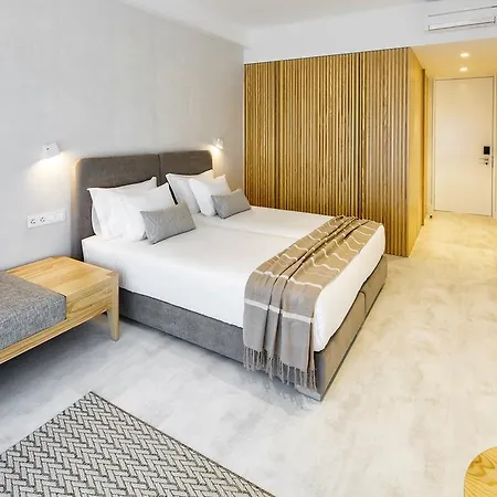 Quinta Dos Perfumes Farm stay *