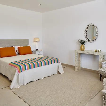 Quinta Dos Perfumes Farm stay